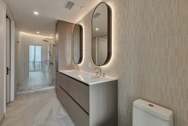 $3,500 | 610 Davis Street, Unit 4906, Austin, TX 78701