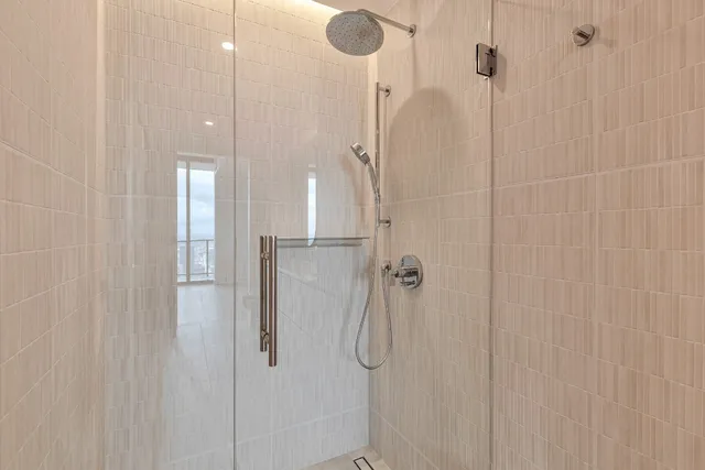 $3,500 | 610 Davis Street, Unit 4906, Austin, TX 78701