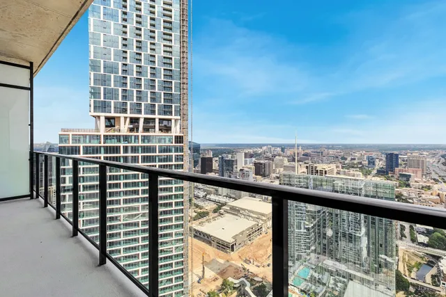 $3,500 | 610 Davis Street, Unit 4906, Austin, TX 78701