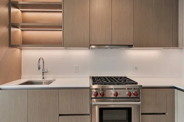 $3,500 | 610 Davis Street, Unit 4906, Austin, TX 78701