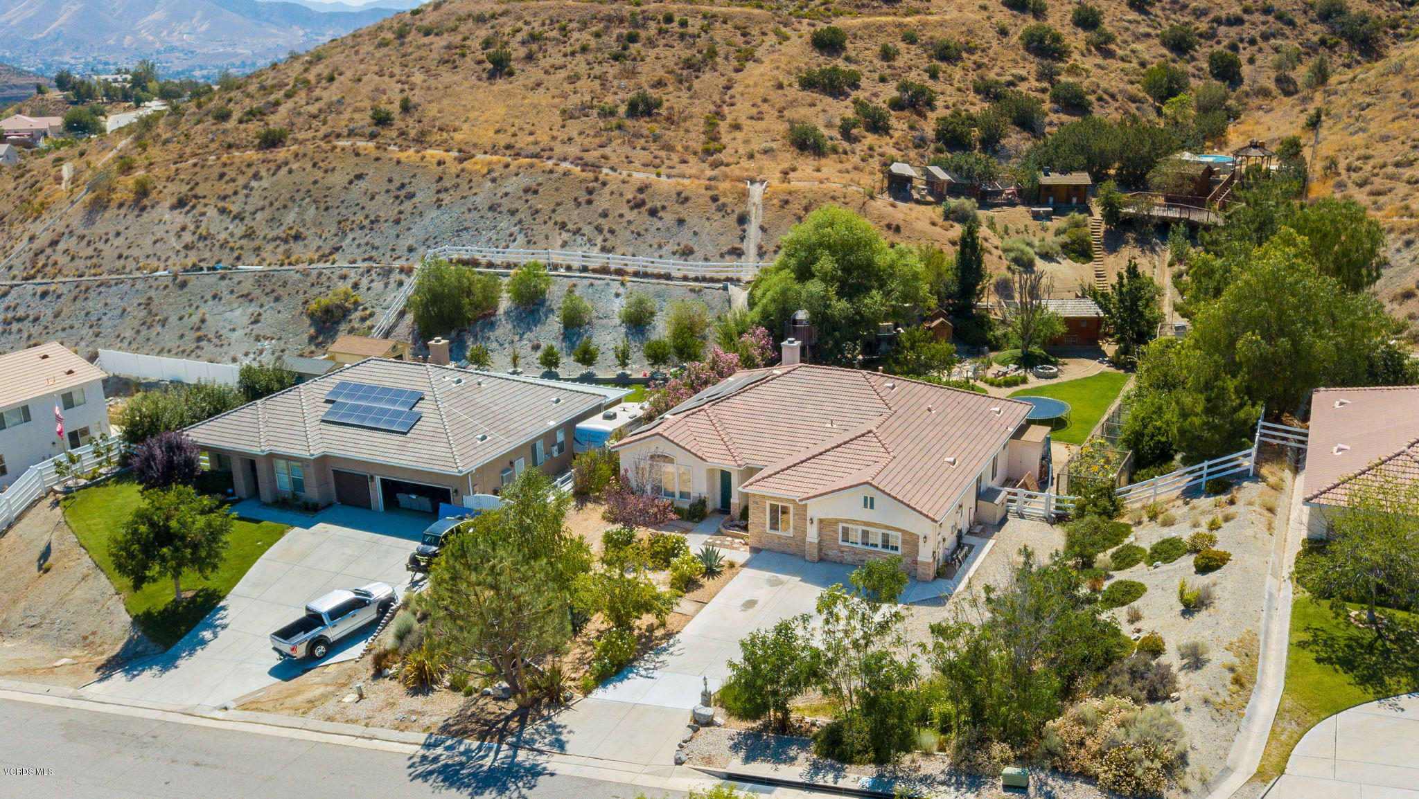 34413 Desert Road Acton, CA 93510 - Photo 3 of 50 003