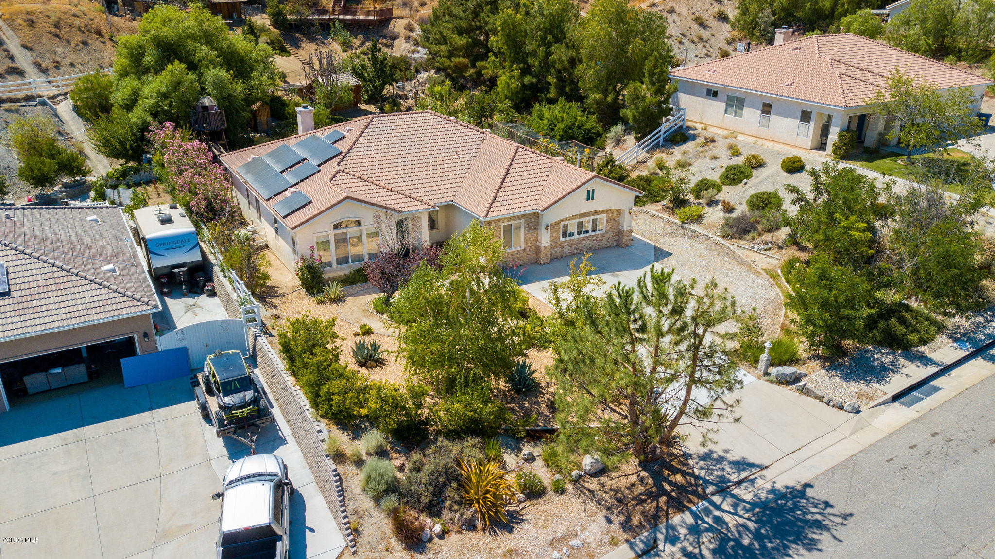 34413 Desert Road Acton, CA 93510 - Photo 5 of 50 005