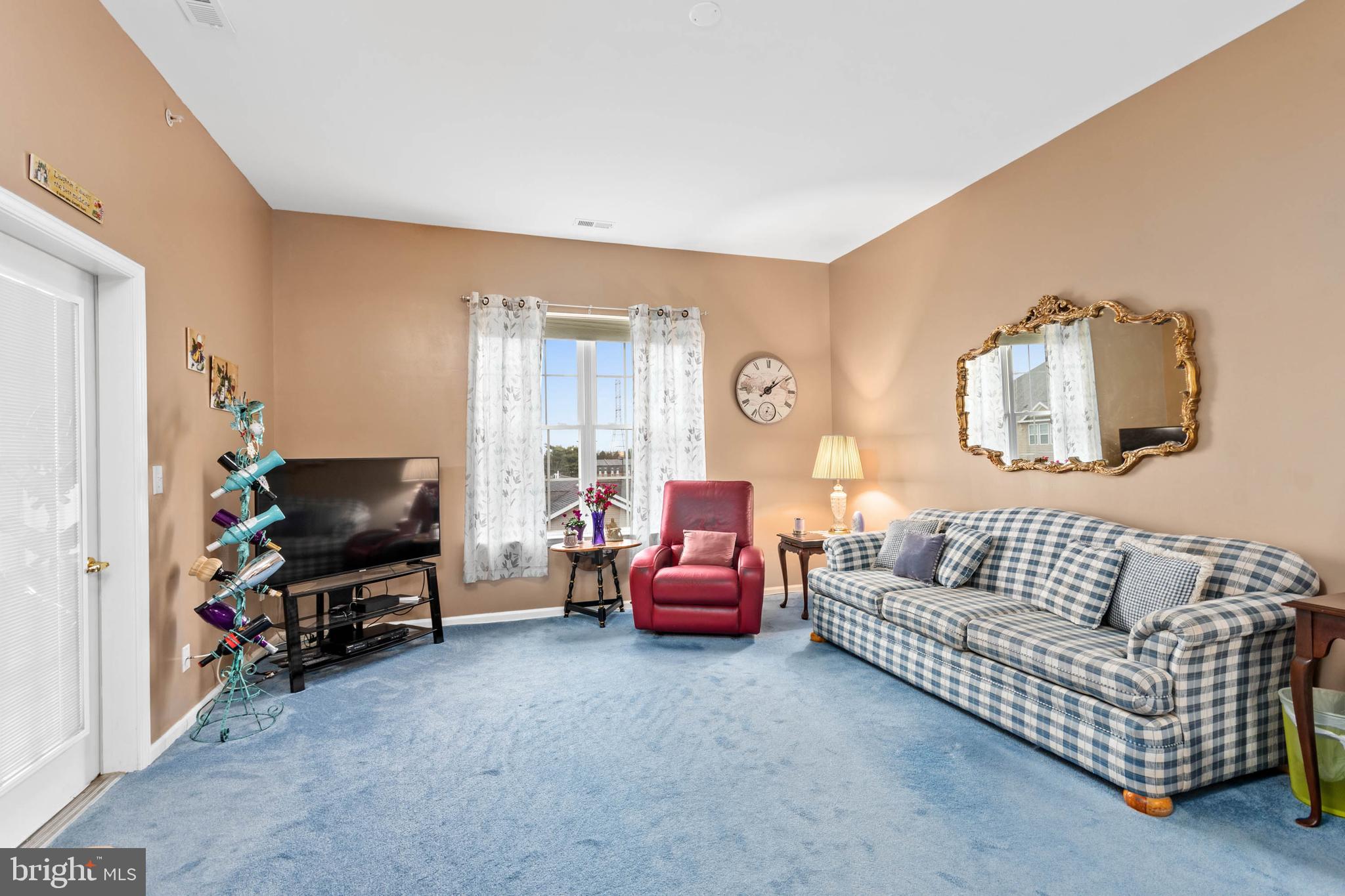 535 Highland Estates Clementon, NJ 08021 - Photo 2 of 25