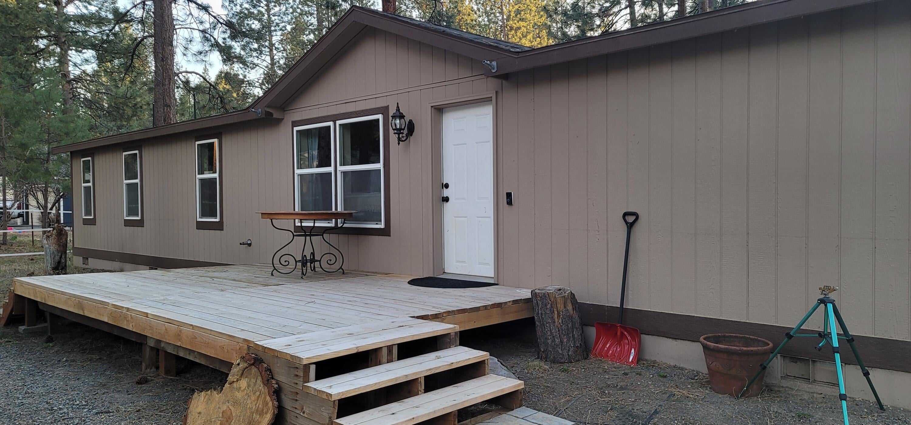59691 Cheyenne Road Bend, OR 97702 - Photo 1 of 6 front of home