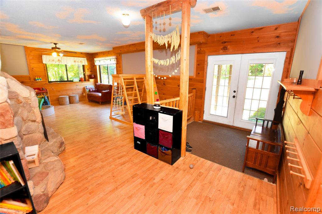 5298 Clear Lake Road North Branch, MI 48461 - Photo 15 of 44