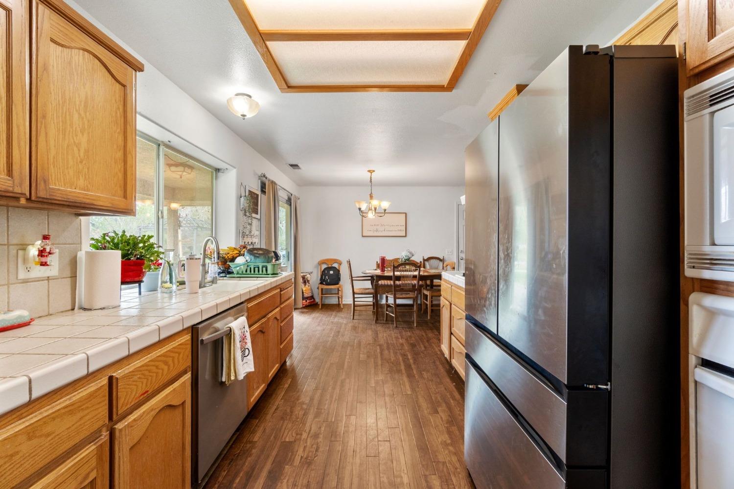 17652 Road 25 Madera, CA 93638 - Photo 13 of 34