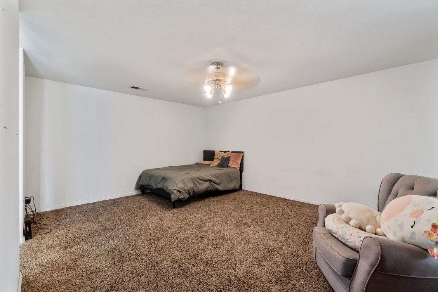 17652 Road 25 Madera, CA 93638 - Photo 19 of 34