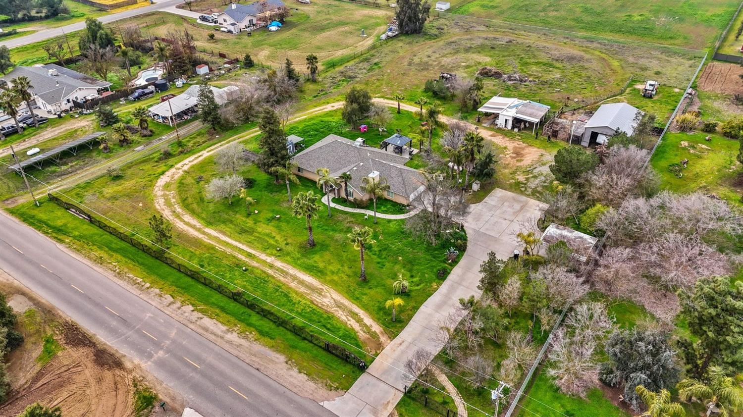 17652 Road 25 Madera, CA 93638 - Photo 28 of 34