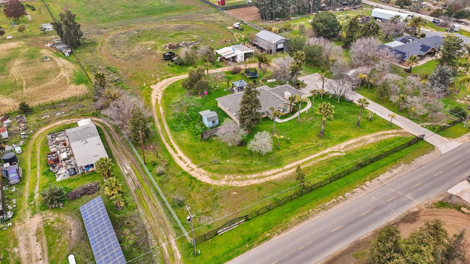 17652 Road 25 Madera, CA 93638 - Photo 29 of 34