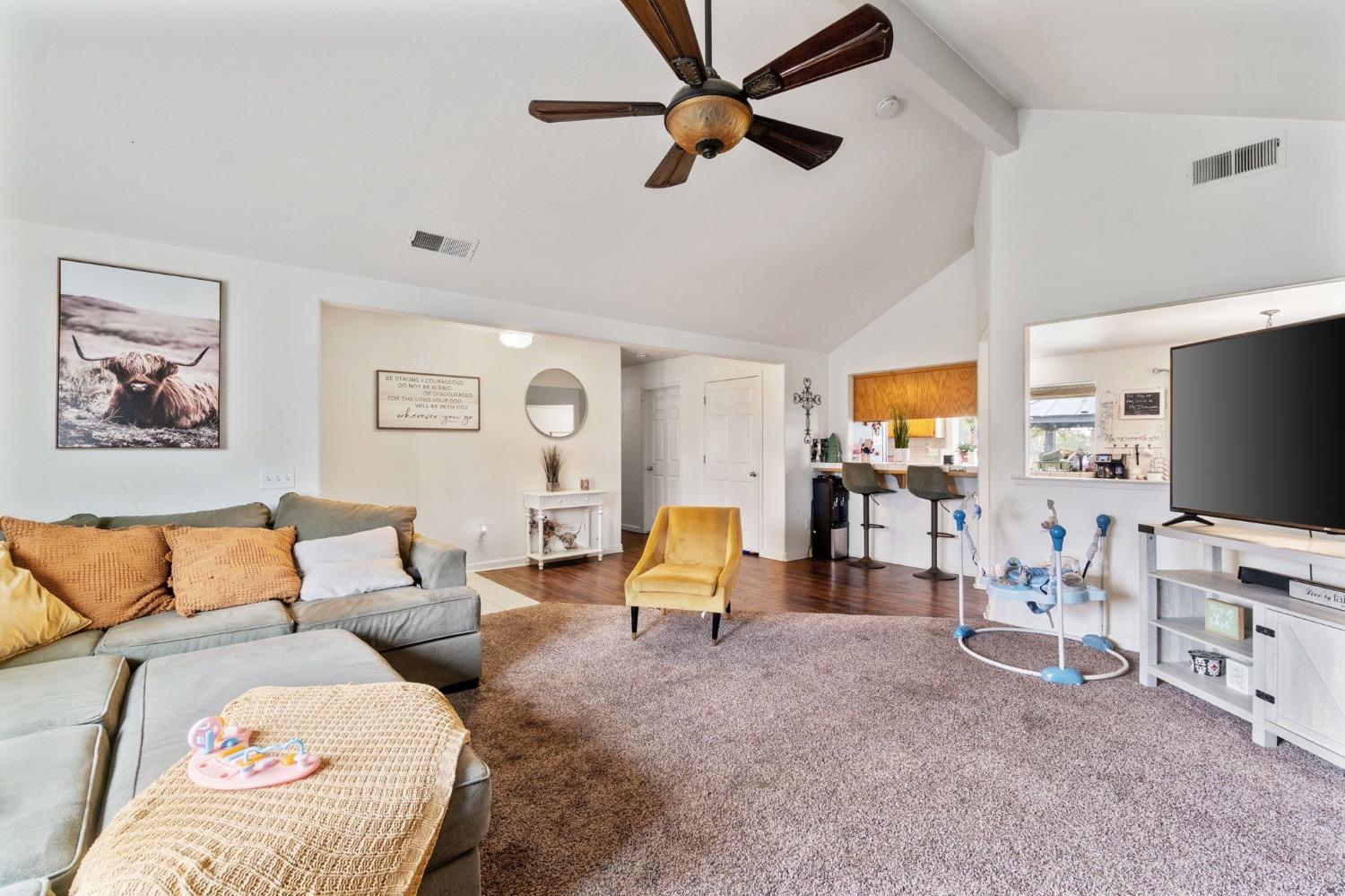 17652 Road 25 Madera, CA 93638 - Photo 7 of 34