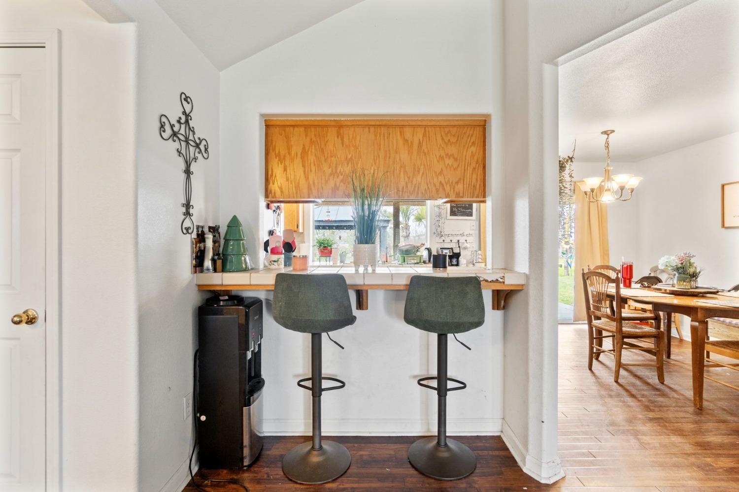 17652 Road 25 Madera, CA 93638 - Photo 8 of 34