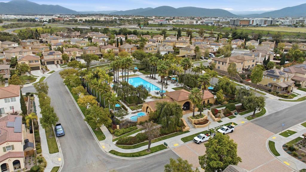 1746 Webber Way Chula Vista, CA 91913 - Photo 22 of 24 an aerial view of residential houses with outdoor space