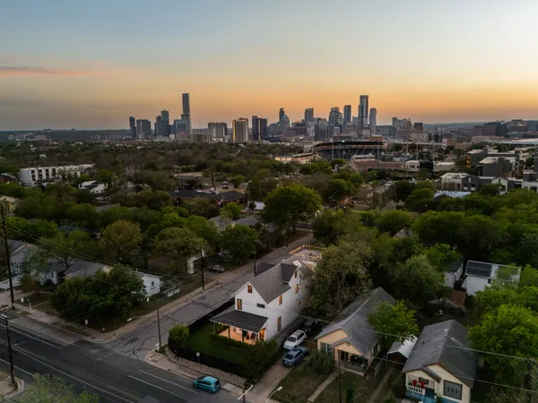 $1,650,000 | 2100 Chicon Street, Austin, TX 78722