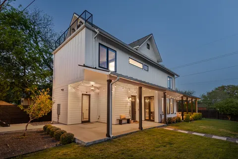 $1,650,000 | 2100 Chicon Street, Austin, TX 78722