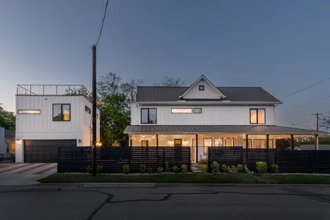 $1,650,000 | 2100 Chicon Street, Austin, TX 78722