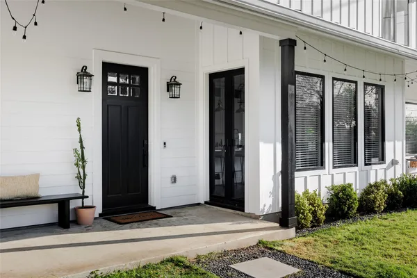 $1,650,000 | 2100 Chicon Street, Austin, TX 78722