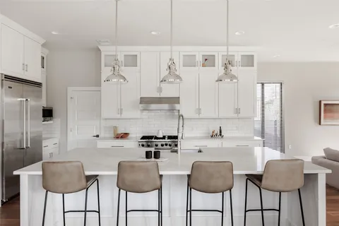 $1,650,000 | 2100 Chicon Street, Austin, TX 78722