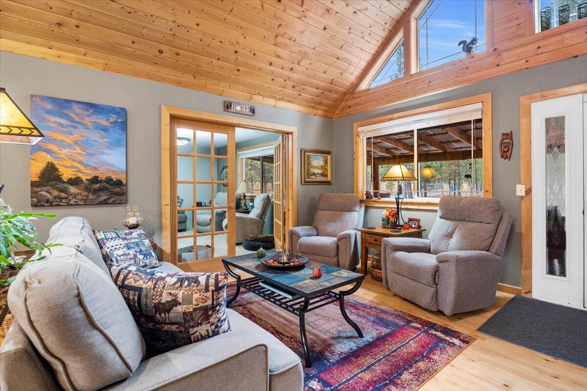 1735 Rector Road La Pine, OR 97739 - Photo 14 of 40 Looking Towards Den/Media Room