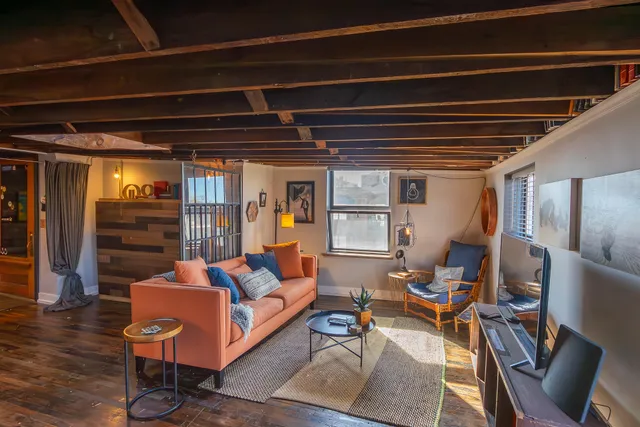 $3,500 | 104 West Main Street, Unit 304, Northville, MI 48167