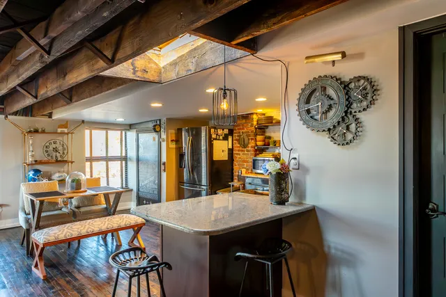 $3,500 | 104 West Main Street, Unit 304, Northville, MI 48167