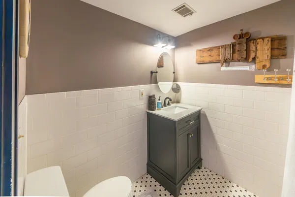 $3,500 | 104 West Main Street, Unit 304, Northville, MI 48167