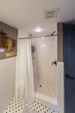 $3,500 | 104 West Main Street, Unit 304, Northville, MI 48167