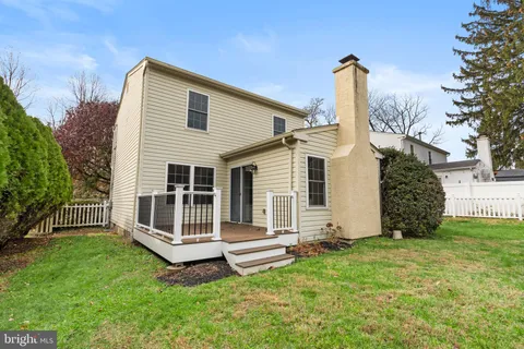 $525,000 | 8143 Lare Street, Philadelphia, PA 19128