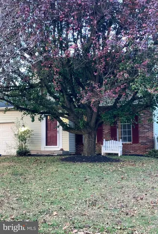 $525,000 | 8143 Lare Street, Philadelphia, PA 19128