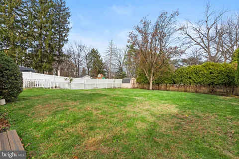 $525,000 | 8143 Lare Street, Philadelphia, PA 19128