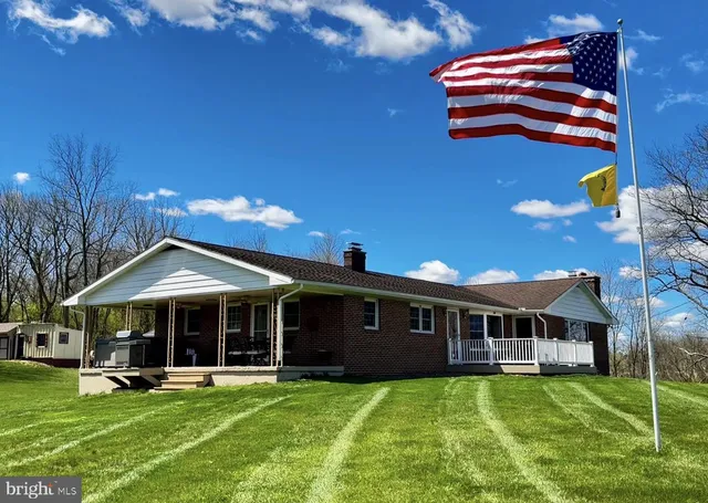 $699,000 | 1744 Old Swede Road, Douglassville, PA 19518