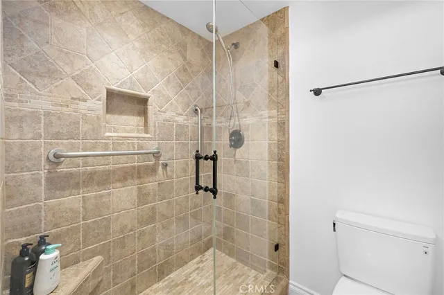 $1,250,000 | 18 Navarre, Unit 133, Irvine, CA 92612