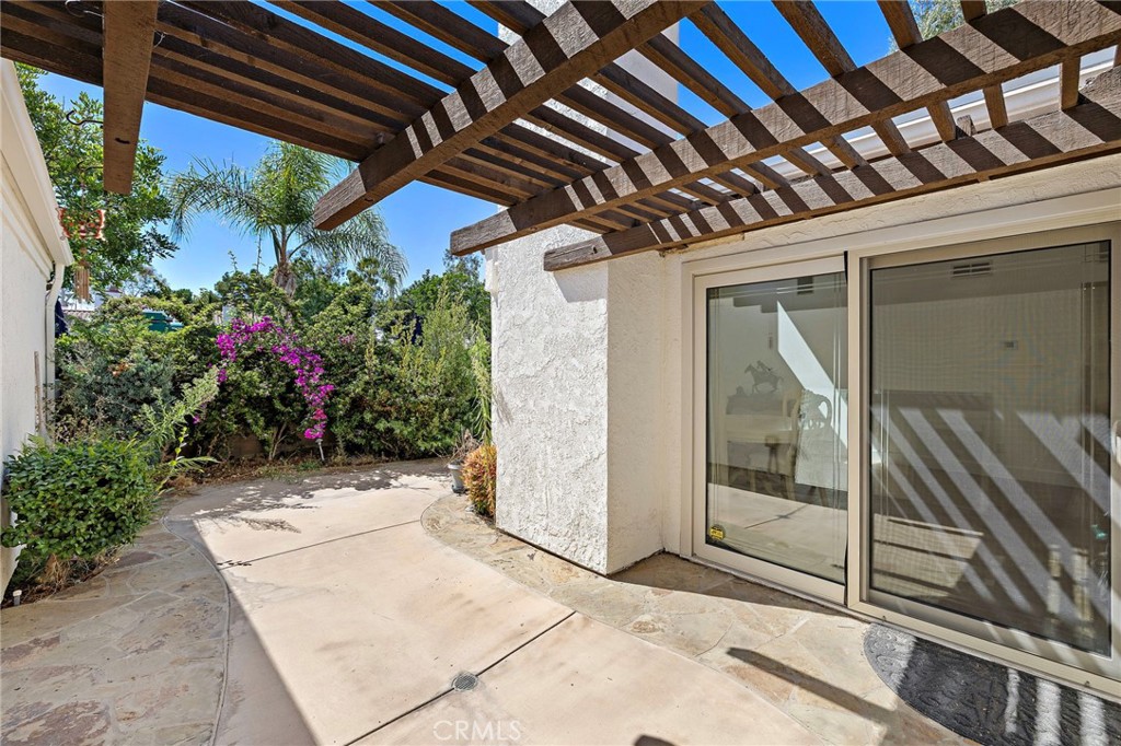 18 Navarre, Unit 133 Irvine, CA 92612 - Photo 19 of 32