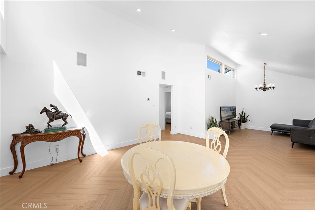 18 Navarre, Unit 133 Irvine, CA 92612 - Photo 7 of 32