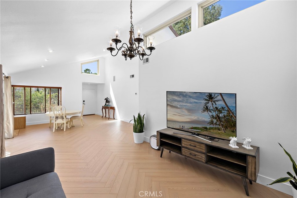 18 Navarre, Unit 133 Irvine, CA 92612 - Photo 9 of 32