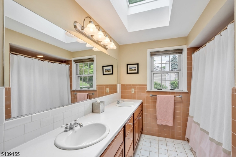 33 Runnymede Road Chatham, NJ 07928 - Photo 29 of 36