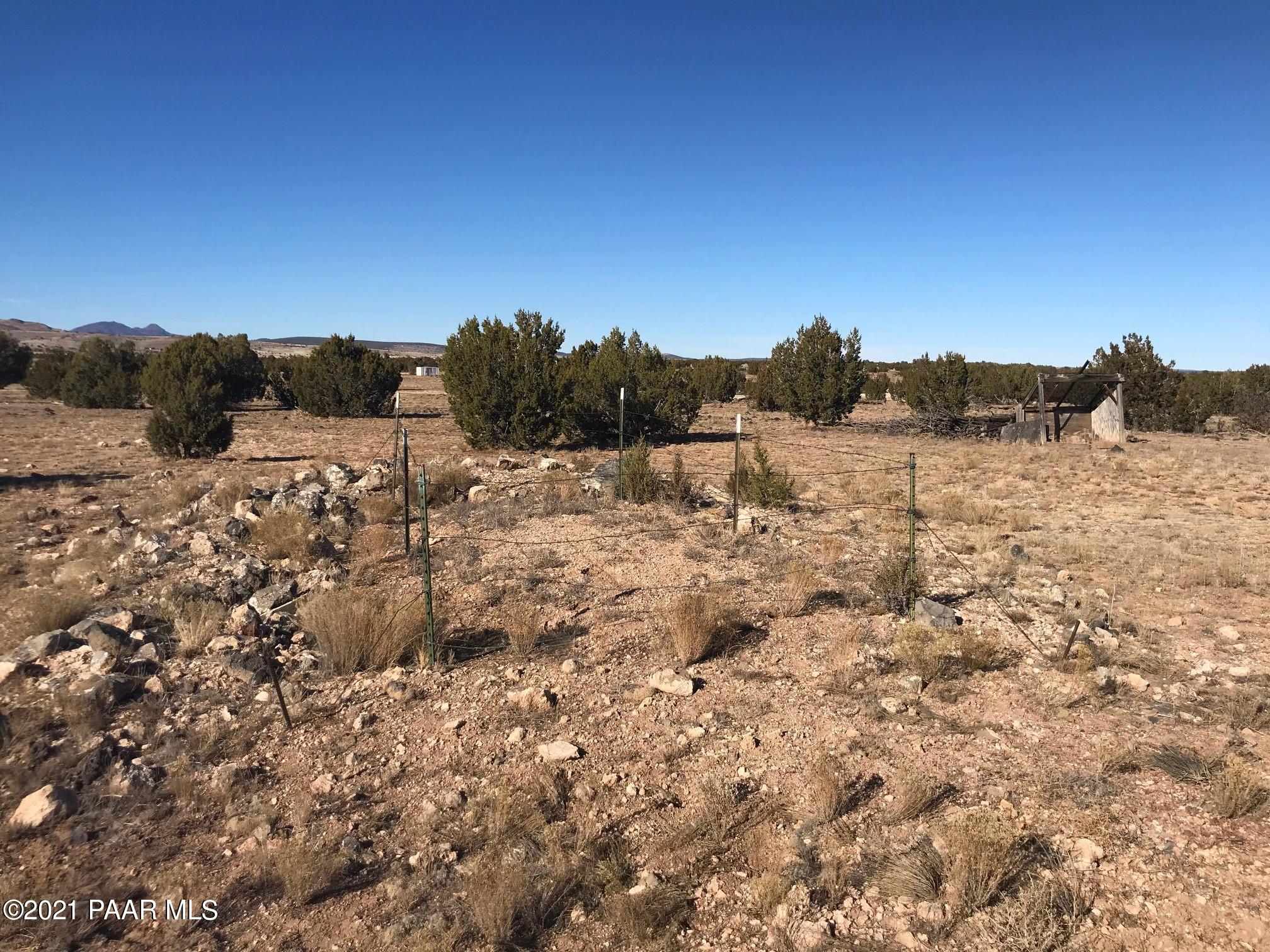 9800 Boiling Pot Road Ash Fork, AZ 86320 - Photo 4 of 8 IMG_0723