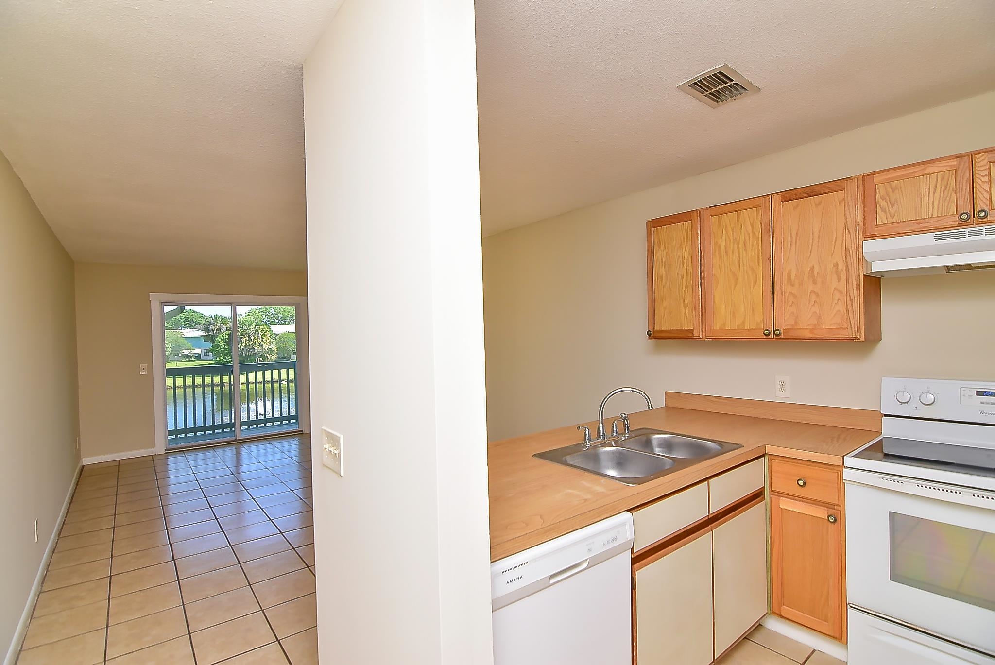 650 West Pope Road, Unit 211 St. Augustine, FL 32080 - Photo 6 of 33 Gallery Image 6