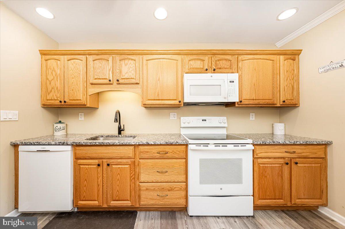 2536 Sandymount Road Finksburg, MD 21048 - Photo 10 of 41 Kitchen