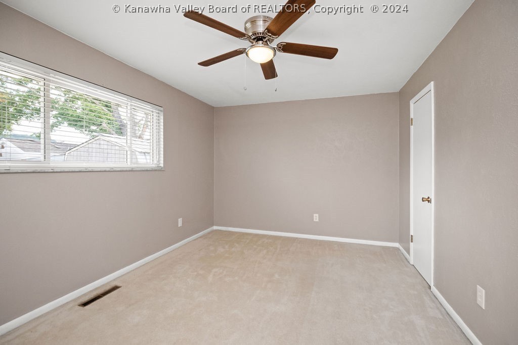 191 Shawnee Estates Winfield, WV 25213 - Photo 25 of 40 Gallery Image 25