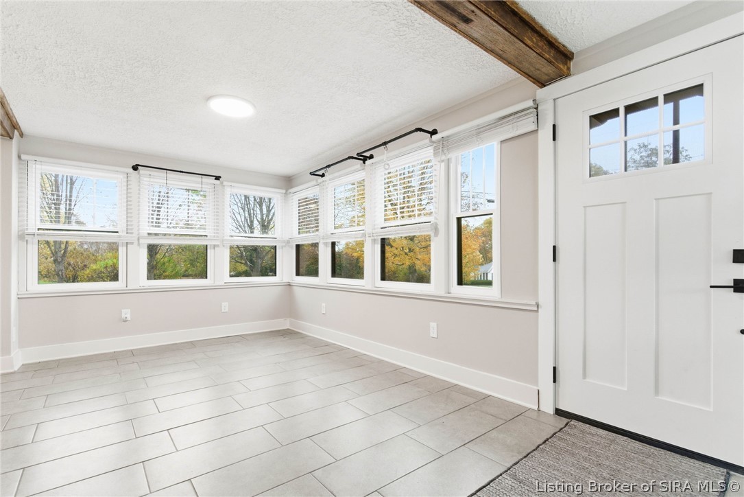 626 Maple Lane New Albany, IN 47150 - Photo 13 of 58