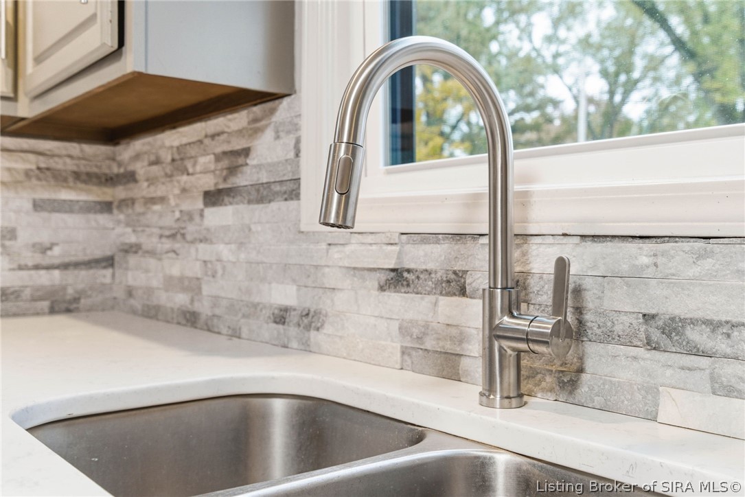 626 Maple Lane New Albany, IN 47150 - Photo 18 of 58