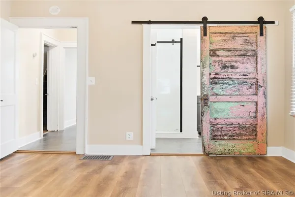 $359,000 | 626 Maple Lane, New Albany, IN 47150