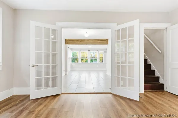 $359,000 | 626 Maple Lane, New Albany, IN 47150