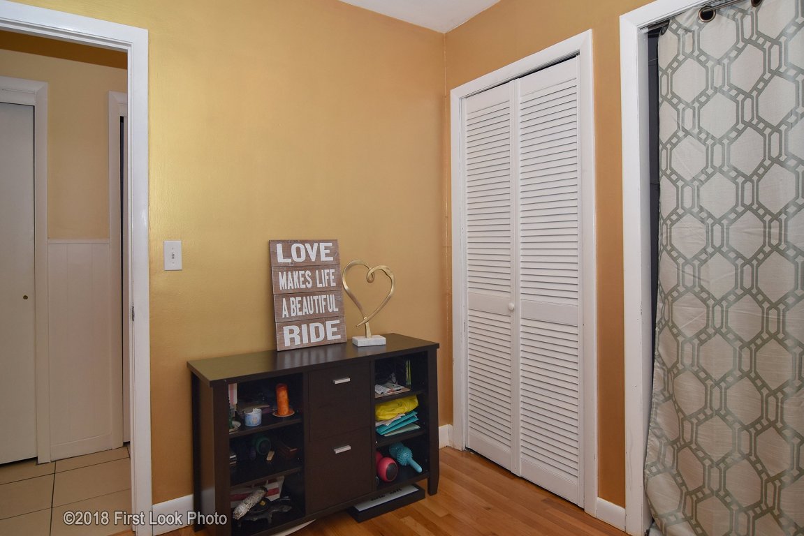 16 Cranberry Road North Providence, RI 02911 - Photo 24 of 37 Gallery Image 24