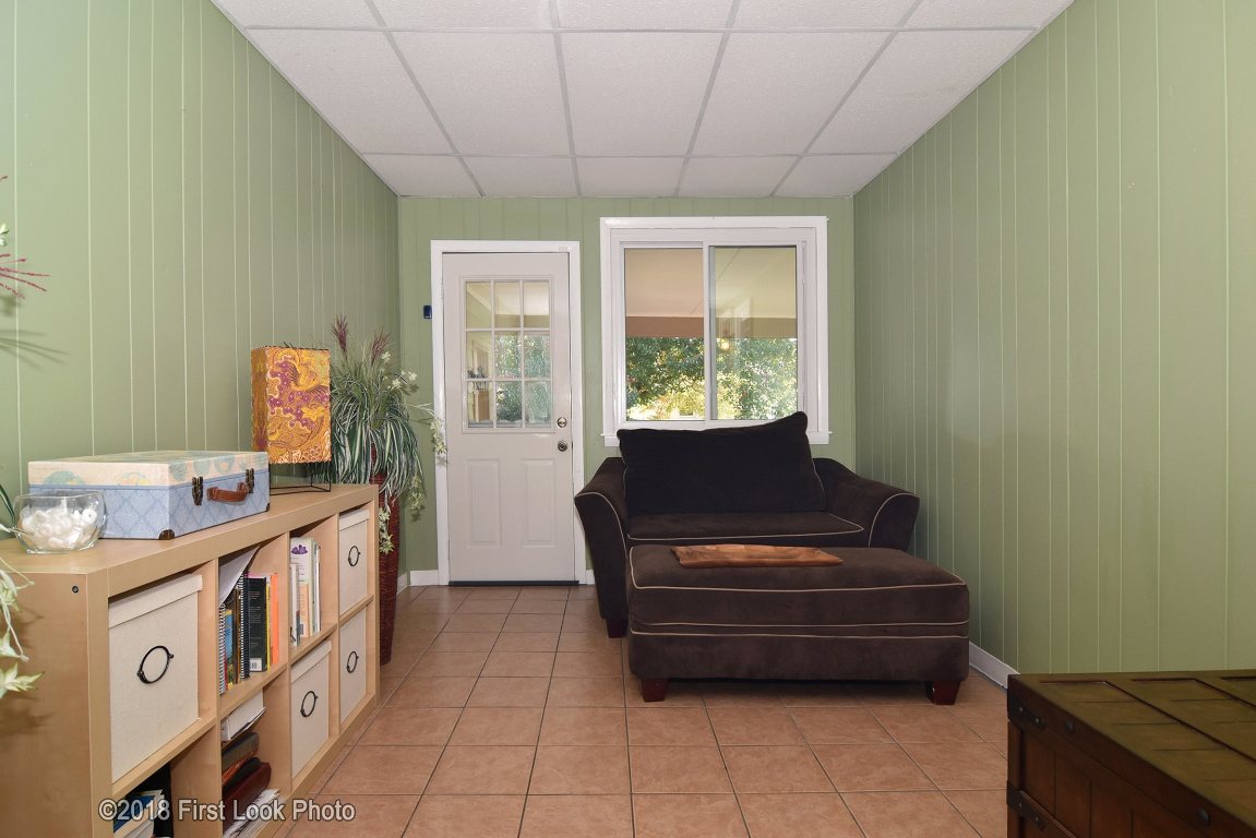 16 Cranberry Road North Providence, RI 02911 - Photo 25 of 37 Gallery Image 25
