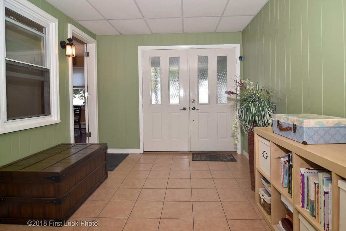 16 Cranberry Road North Providence, RI 02911 - Photo 26 of 37 Gallery Image 26