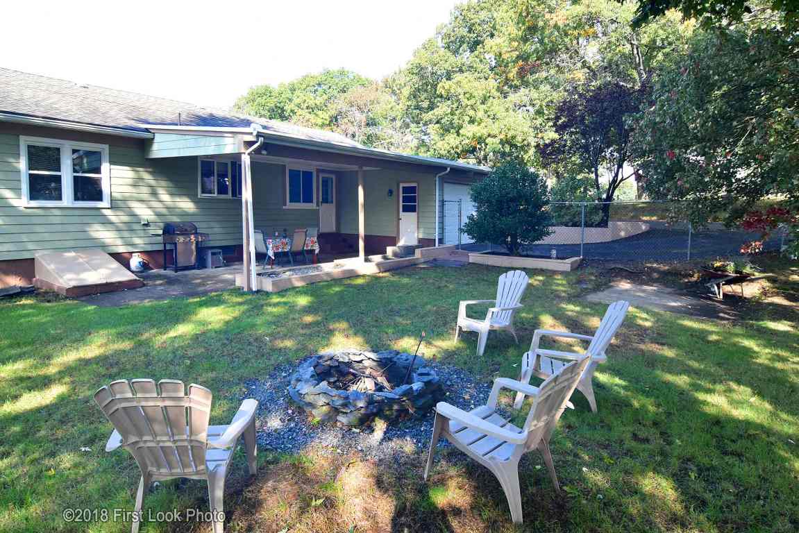 16 Cranberry Road North Providence, RI 02911 - Photo 35 of 37 Gallery Image 35