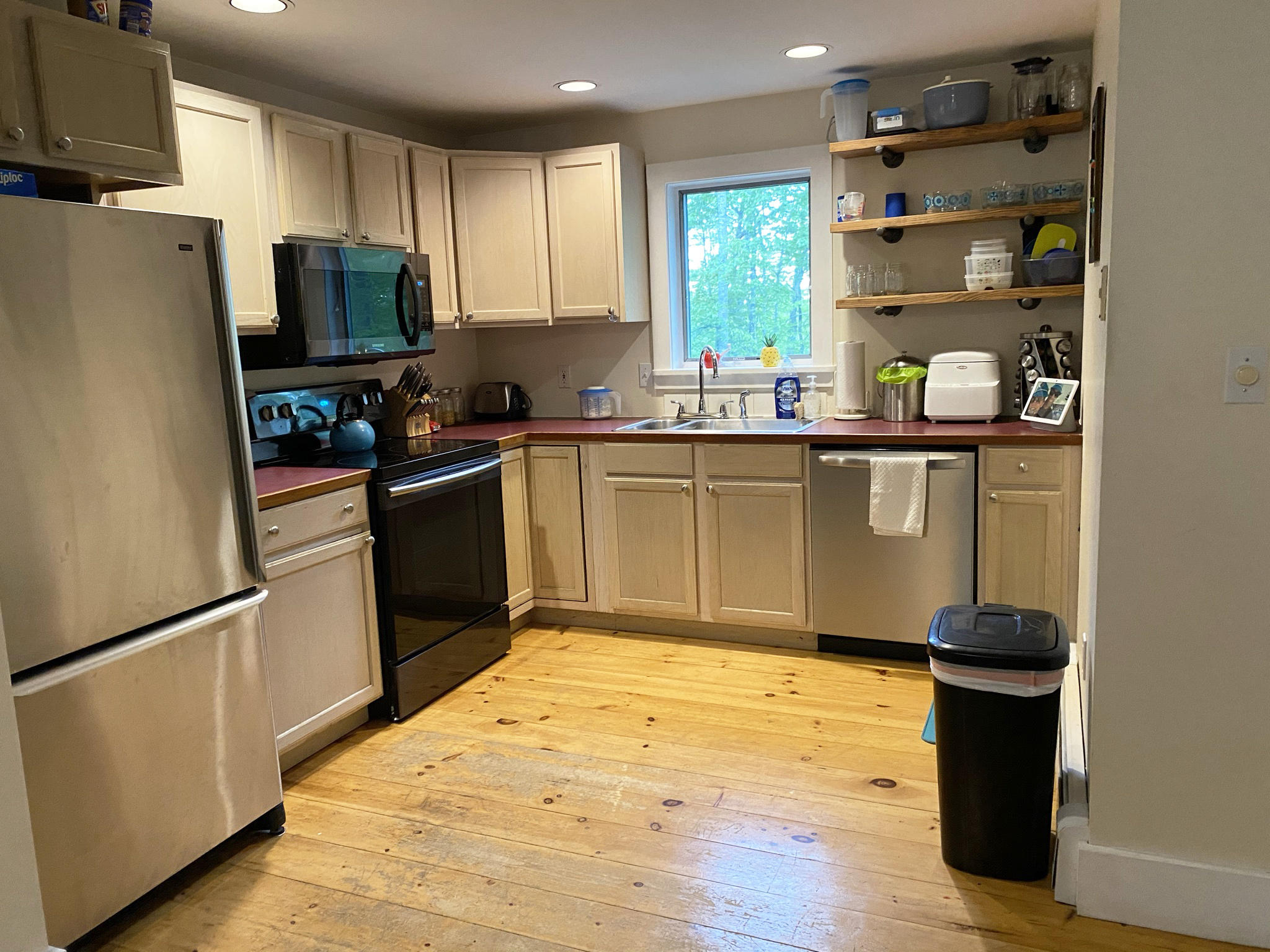 5 Sandalwood Kitchen