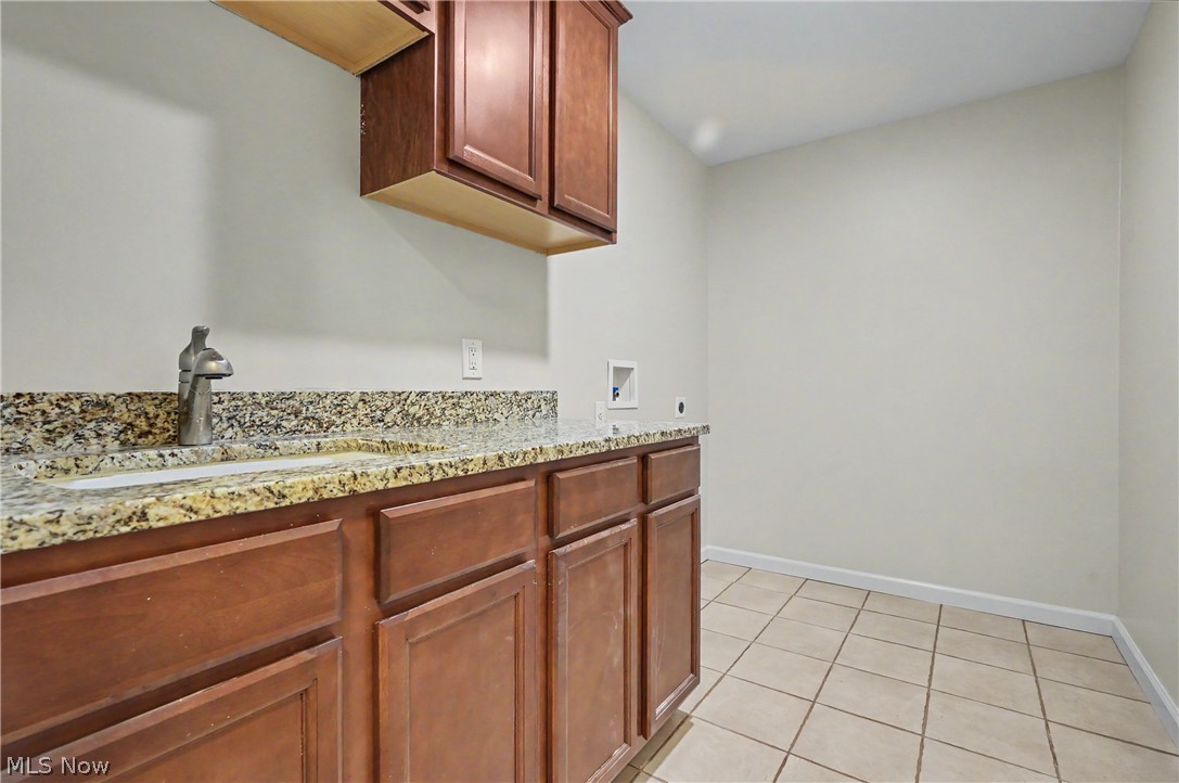 478 Kings Court Akron, OH 44321 - Photo 26 of 40