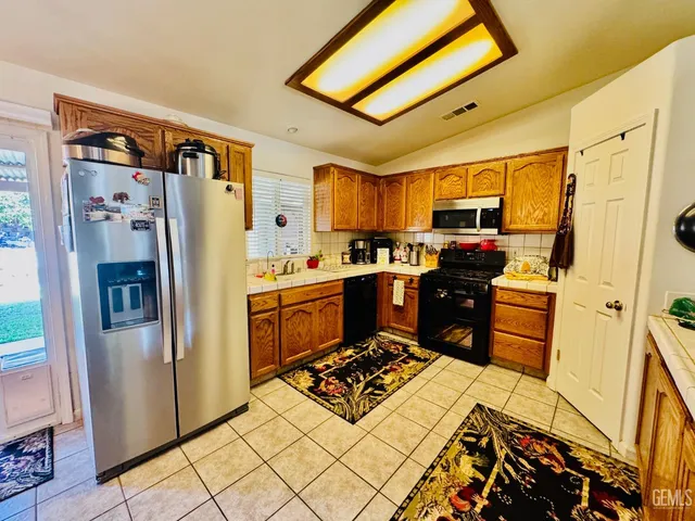 $354,999 | Undisclosed Address, Bakersfield, CA 93308